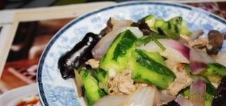 水瓜可以炒洋葱吃吗视频