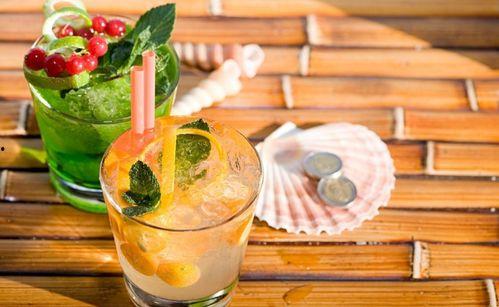 贪凉视频吃瓜喝冷饮,吃瓜喝冷饮的清凉生活