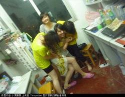 吃瓜视频宿舍小女孩,揭秘吃瓜视频中的小女孩生活点滴