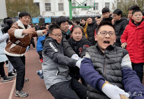 合肥体育老师吃瓜视频,合肥校园生活趣味横生